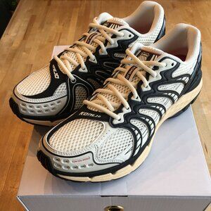 K-Swiss KRSC Konejo "Tofu/Black" Sz 9.5